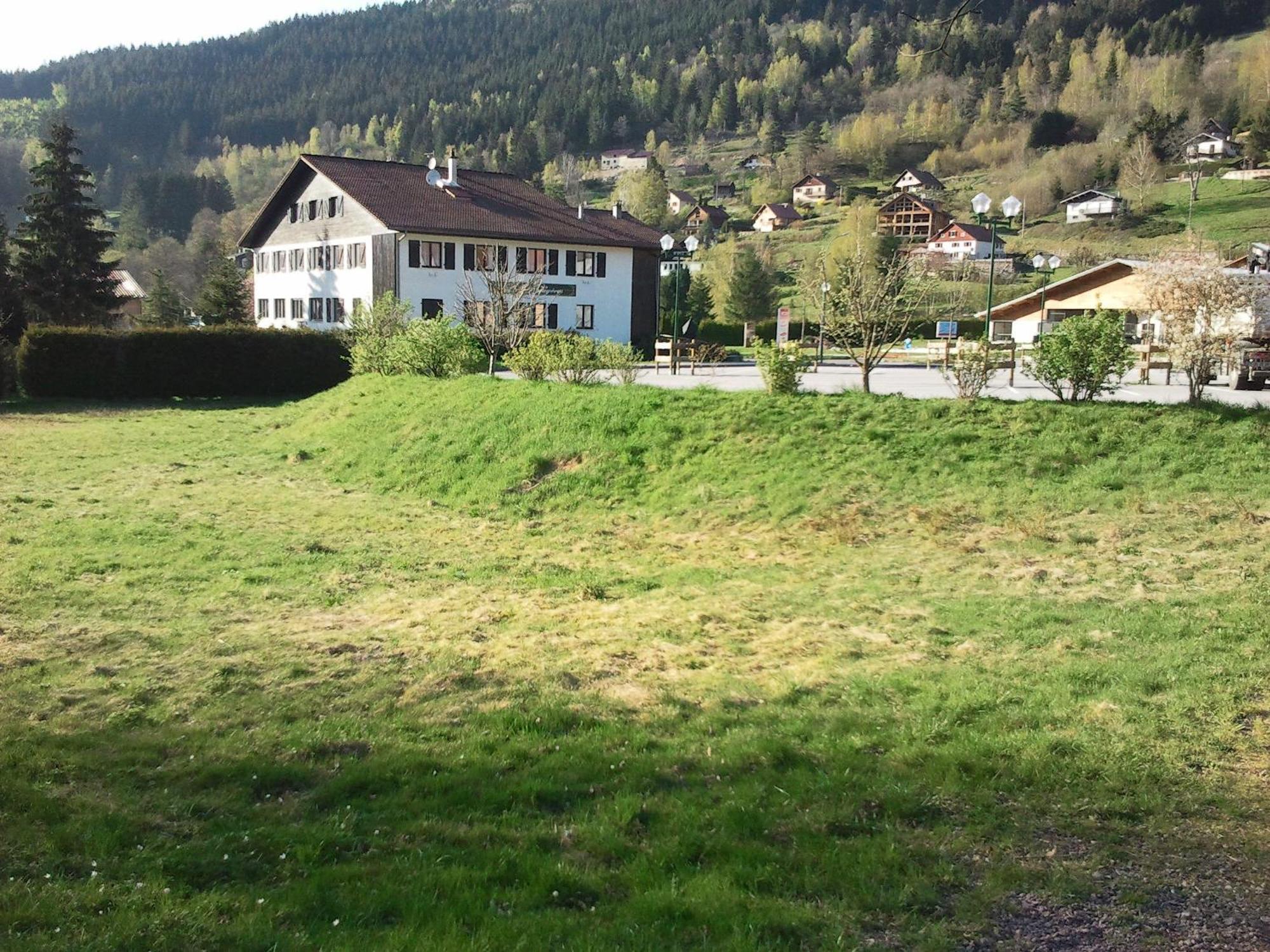 Hotel Les Bruyeres ว็องทรง ภายนอก รูปภาพ